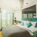 30th+ Floor In Sky Tower *