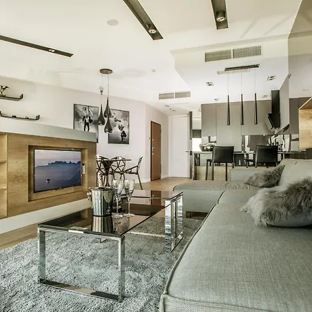 Appartement 30th+ Floor In Sky Tower