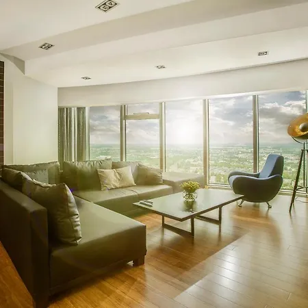 30th+ Floor In Sky Tower *