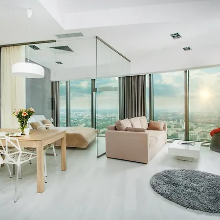 30th+ Floor In Sky Tower Appartement