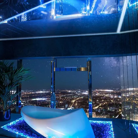 Lägenhet 30th+ Floor In Sky Tower