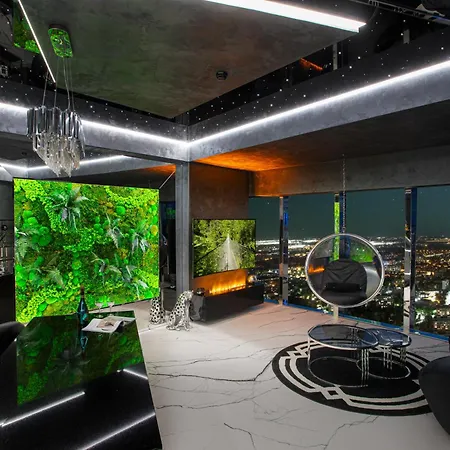 30th+ Floor In Sky Tower Апартаменти Вроцлав