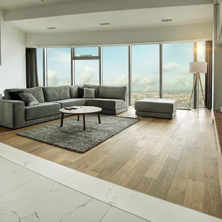 Apartment 30th+ Floor In Sky Tower Wroclaw