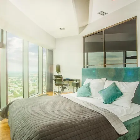 30th+ Floor In Sky Tower *