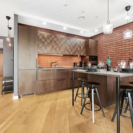 Apartament 30th+ Floor In Sky Tower *