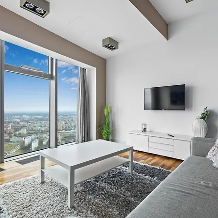 Apartmán 30th+ Floor In Sky Tower *