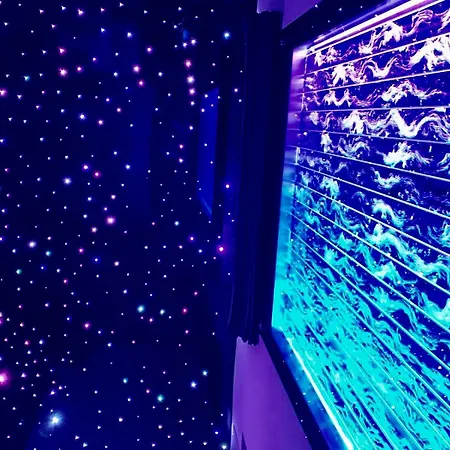 30th+ Floor In Sky Tower