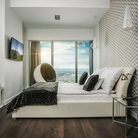 30th+ Floor In Sky Tower Apartmán *