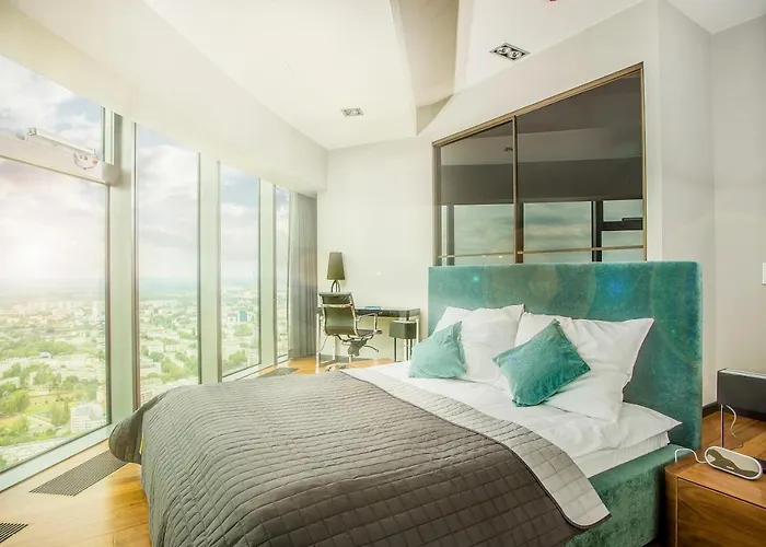 30th+ Floor In Sky Tower *