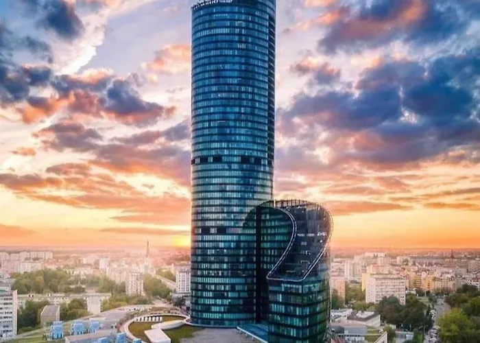 30th+ Floor In Sky Tower *